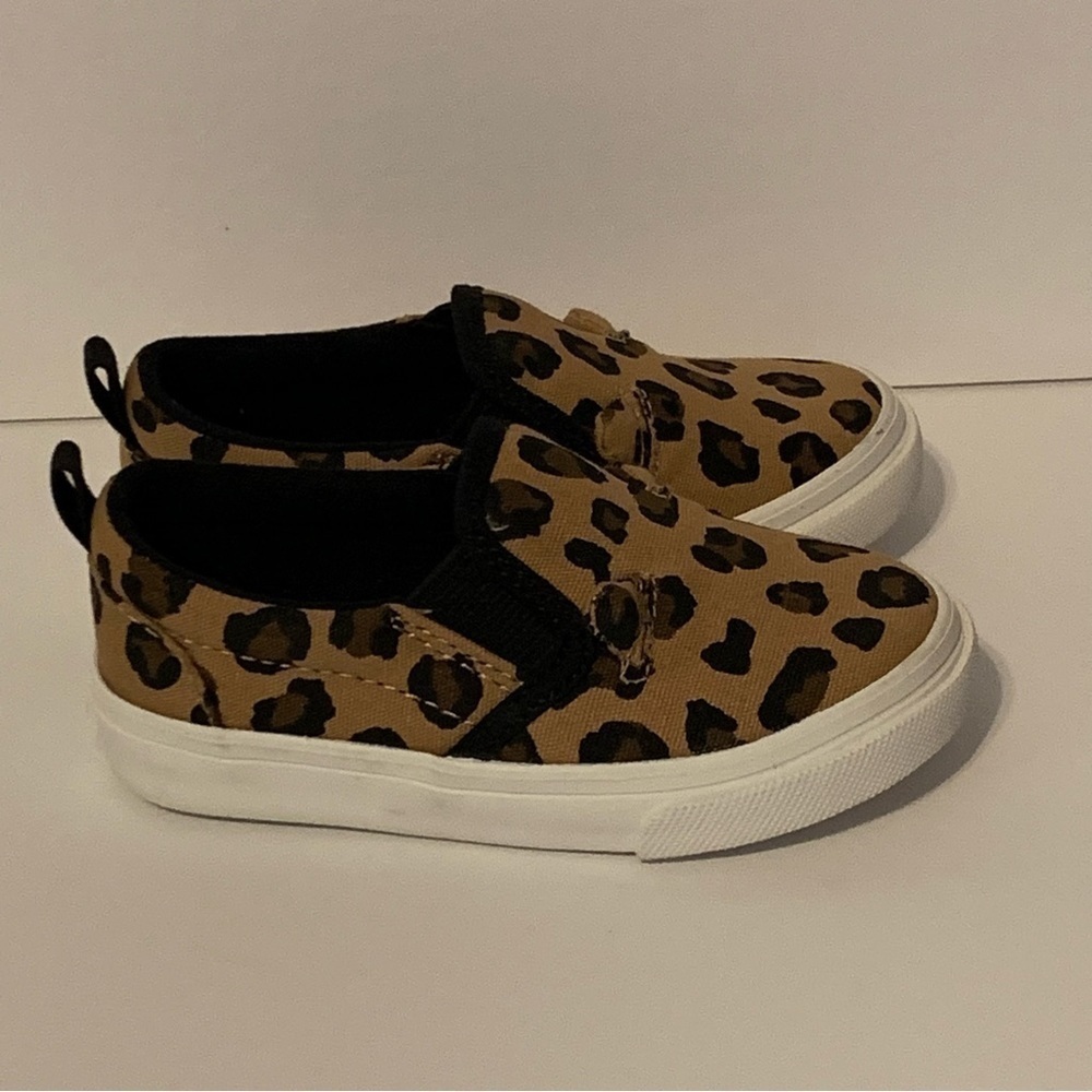 NWOT. OLD NAVY Leopard Print Shoes - Picture 4 of 9
